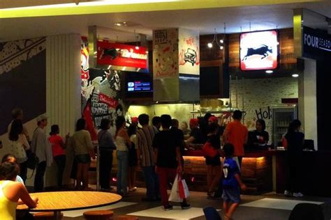 showing in sm aura|Restaurants in / near SM Aura Premier .